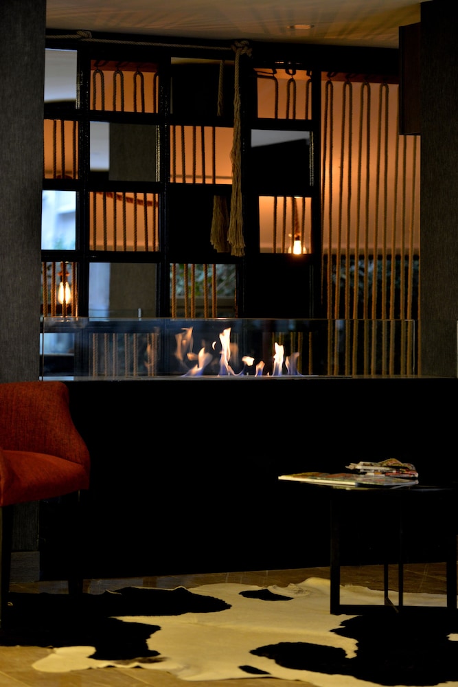 A11 Hotel