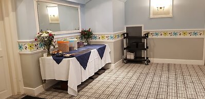 Boyce Hotel