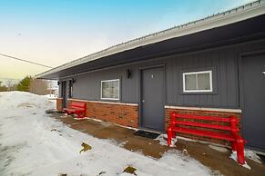 Glen Garry Motel and Cottages