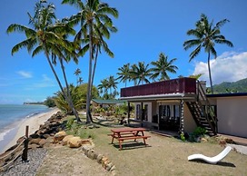 Raro Beach Bach
