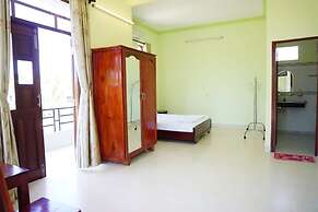 Cat Tien Guesthouse