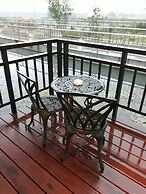 Ting-Feng B&B