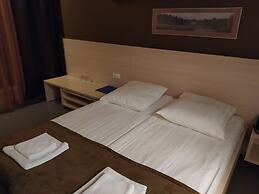 Kirovskie Dachi Motel