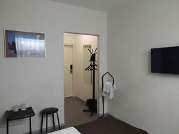Kirovskie Dachi Motel