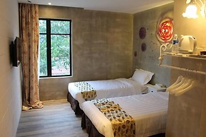 Just In Hotel