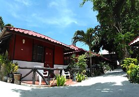 Haadrin Resort
