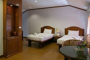 Haadrin Resort