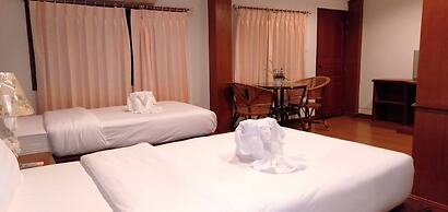 Haadrin Resort
