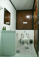 Haadrin Resort