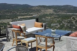 Assosyal Hotel