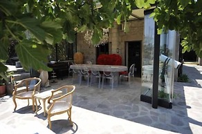 Assosyal Hotel