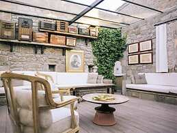 Assosyal Hotel