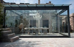 Assosyal Hotel