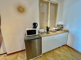 Metropole Apartments Old City