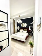 Metropole Apartments Old City