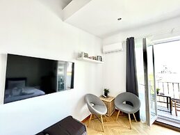 Metropole Apartments Old City