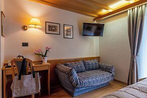 Hotel Meida