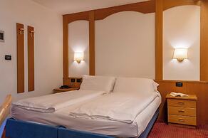 Hotel Meida