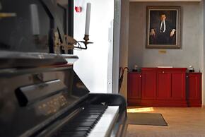 Rachmaninoff hotel