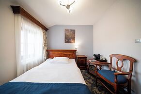 Hotel U Kata