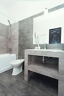 Shadow Boutique Hotel & Spa