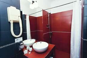Shadow Boutique Hotel & Spa