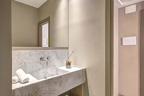 G55 Design Hotel