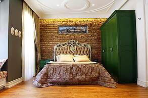 Frida Suites and Aparts