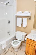 Royal Inn & Suites