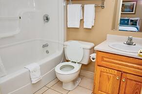 Royal Inn & Suites