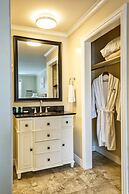 Royal Inn & Suites