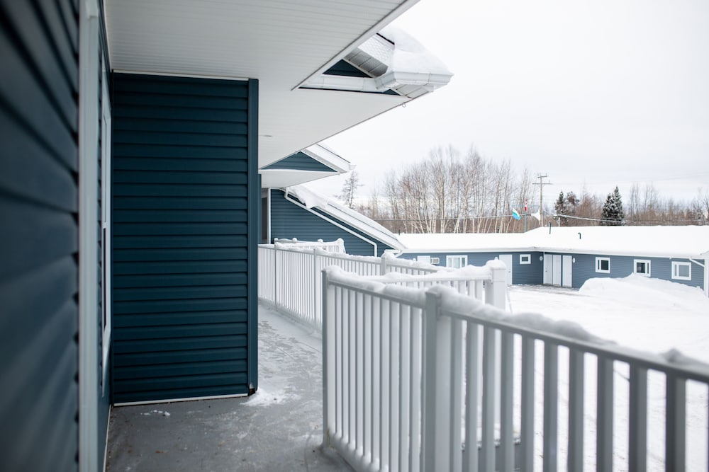 Royal Inn & Suites