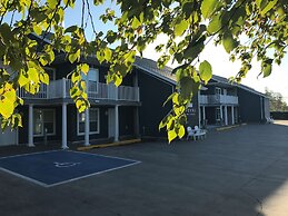 Royal Inn & Suites