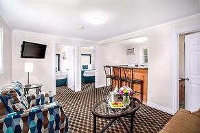 Royal Inn & Suites
