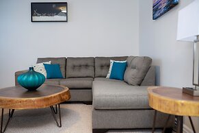 Royal Inn & Suites
