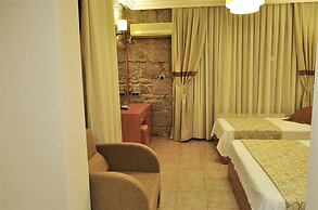 Assos Park Hotel
