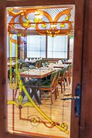 Assos Park Hotel