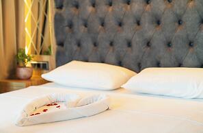 Assos Park Hotel