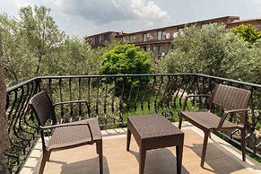 Assos Park Hotel