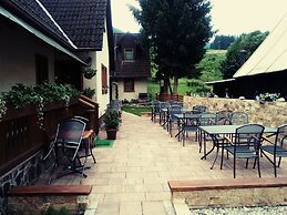 Penzion Leštiny