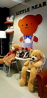 Little Bear Guesthouse and Restaurant