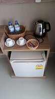Little Bear Guesthouse and Restaurant