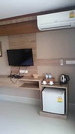 Little Bear Guesthouse and Restaurant