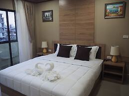 Little Bear Guesthouse and Restaurant