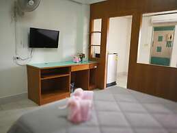 Benjamart Residence