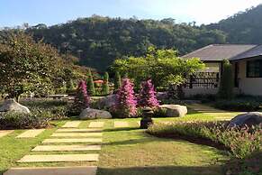 Khaokhab Lodge