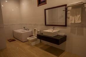 Trieu Khang Hotel