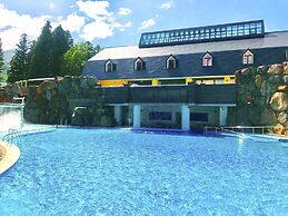 Lotte Arai Resort