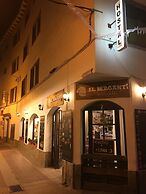 Hostal Macaya