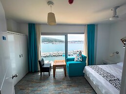 Larimar Boutique Hotel